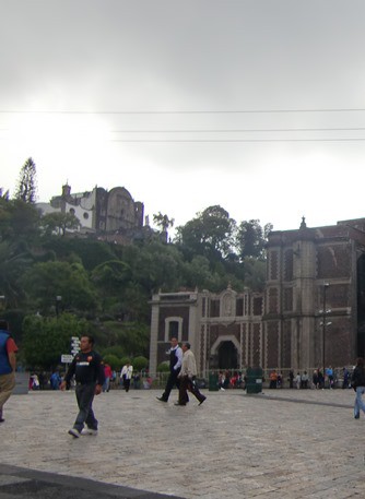 聖母マリアが現れたグアダルーペ寺院 メキシコシティに行ってきました 地盤沈下にびっくり