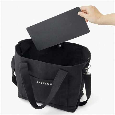新刊情報】BAYFLOW 収納5ポケット LOGO TOTEBAG BOOK BIG : ききらら☆雑誌付録レビュー ライフジャケット収納袋 | ヘビーデューティ バッグ,4つのポケットが付いたTトップオーガナイザー、ライフジャケットは含まれていませ