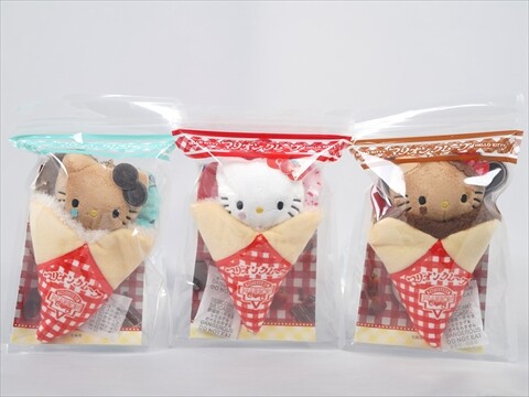 マリオンクレープ × HELLO KITTY ぬいぐるみチャームBOOK 全3種 : き