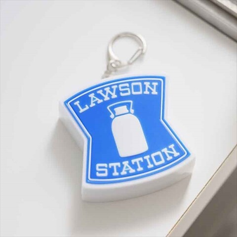 新刊情報】LAWSON OFFICIAL BOOK ローソンの看板そのまんま