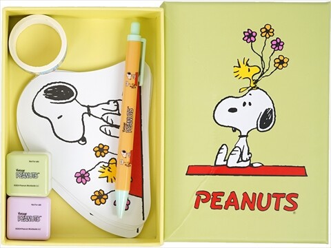 SNOOPYさん SNOOPY Chocolat オンラインストア-SC アクリルandファーキーホルダー-