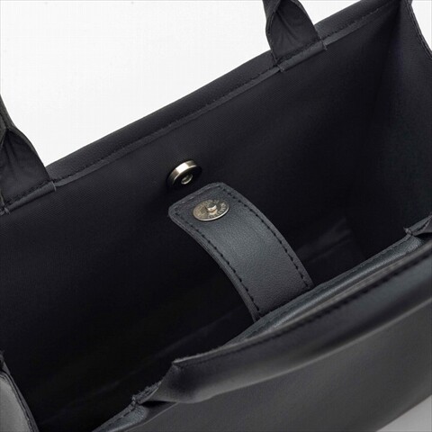 pium ピウムリボン ショルダーバッグ ブラック 新刊情報】pium 5th ANNIVERSARY SPECIAL BAG BOOK 《特別付録