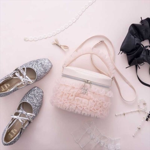 新刊情報】Treat Ürself Tulle Vanity Bag Book Pink : ききらら