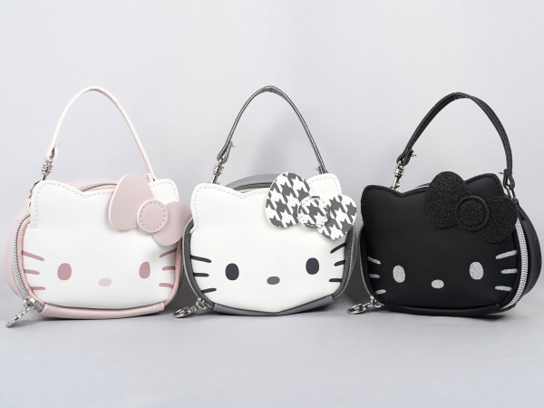 HELLO KITTY × BRILMY リップが縦に収納できる ズボラに優しいミニ
