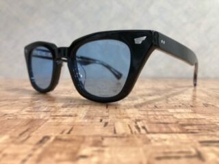 BLACKFLYS』30周年！！ : キクヤメガネ サンロード店