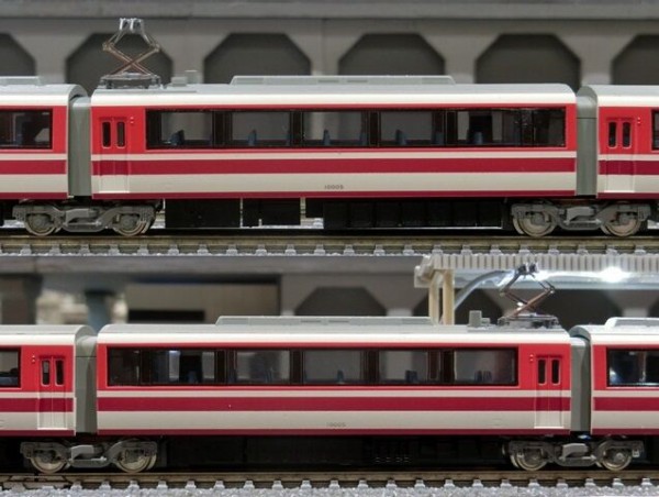TOMIX 小田急ロマンスカー10000形｢HiSE｣ : 横浜西部急行の備忘録2