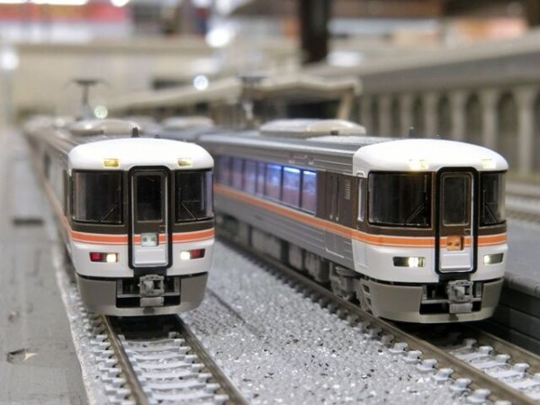 Nゲージ TOMIX 373系 9両+383系 2両 JR 373系特急電車セット｜製品情報｜製品検索｜鉄道模型