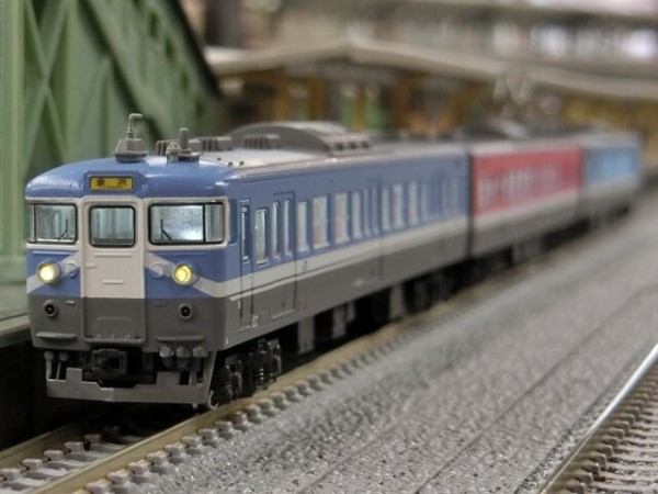 415系800番台タイプ (七尾線色) (3両セット) ☆ラウンドハウス