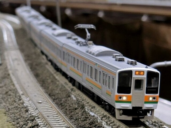 TOMIX改 211-1000系 : 横浜西部急行の備忘録2(きまぐれ鉄道日記帳N)