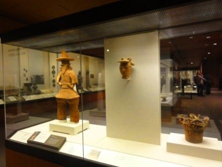 ロイヤルブリティッシュ・コロンビア博物館 写真集 1992年　展示品 洋書 英国 BRITISH MUSEUM : Japan (Rooms 92-94) 大英博物館 : 
