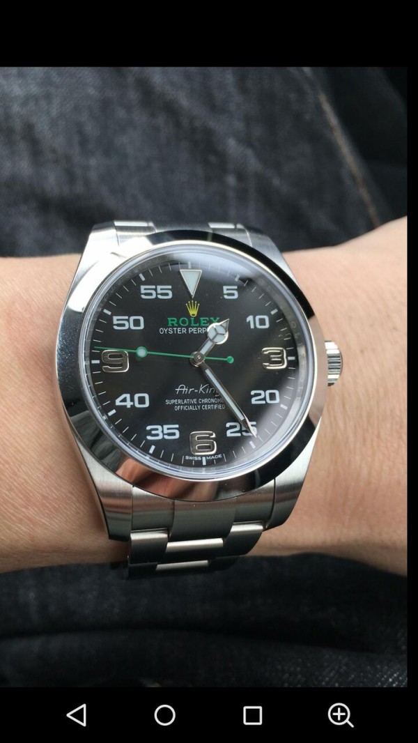 新入社員さん Seikoの腕時計をつけてしまう ロレ速 腕時計ブログ 新入社員さん Seikoの腕時計をつけてしまう ロレ速 腕時計ブログ