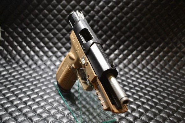 東京マルイ】 FN 5-7(Five-seveN) 【レビュー】 : Airsoft Armory(エア