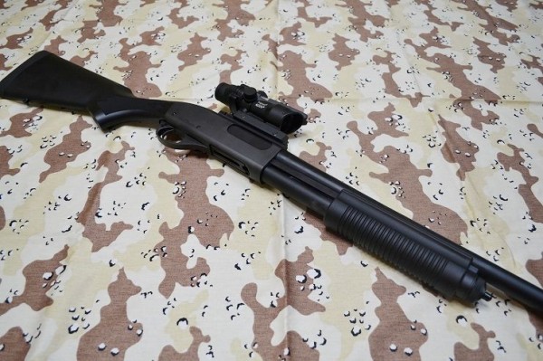 東京マルイ　M870タクティカル　美品　チューブ変更　ゲーム使用なし、室内保管 東京マルイ M870 タクティカル ガスショットガン レビュー