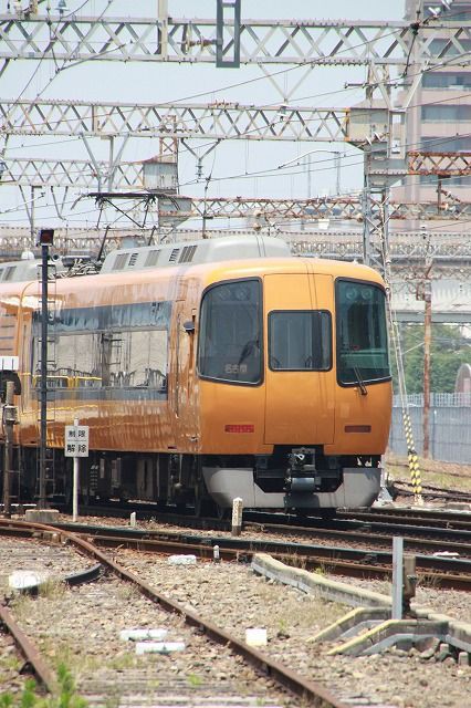 近鉄名古屋線特集 桑名駅にて : 上快8620の雑記帳