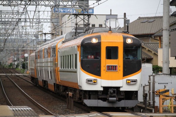 近鉄観光特急50000系『しまかぜ』／鵜方駅・京都行き発着と回送