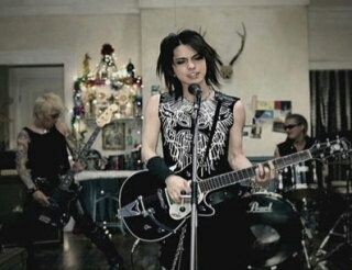HYDE HELLO 2003年6月4日 : 地球遺産＊音楽