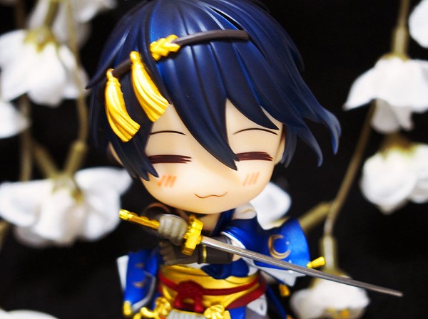 ねんどろいどこ～で 三日月宗近 真剣必殺コーデ | GOODSMILE