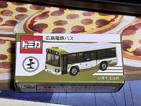 トミカ 広島電鉄バス いすゞエルガ : 趣味の日誌 オタクの時間