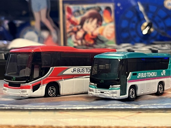 トミカ 16 いすゞガーラ ジェイアールバス東北 はやぶさカラー