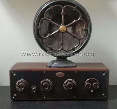 米ATWATER KENT社 Model20の修理 : 真空管ラジオ修理キッシー工房