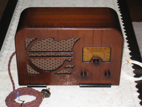骨董 戦前並四ラジオの修理 : 真空管ラジオ修理キッシー工房