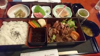 ステーキのあすかの信州ステーキ御前のサーロイン80g くろぺんぎんさんのあれこれ話 V ステーキのあすかの信州ステーキ御前のサーロイン80g くろぺんぎんさんのあれこれ話 V