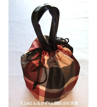 Sweet 21年5月号増刊付録 ミッキーマウスデザインの保冷保温巾着バッグ ペットボトルホルダー きよみたん かずちん師匠の写真集 ブログ