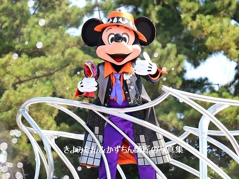 TDL＆TDS 2017年10月のマンスリー・スーベニアメダルの紹介 : きよみ