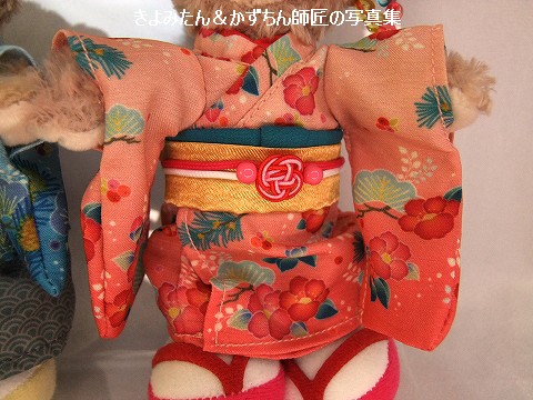 ダッフィーとシェリーメイが和服姿に 新年記念のコレクション