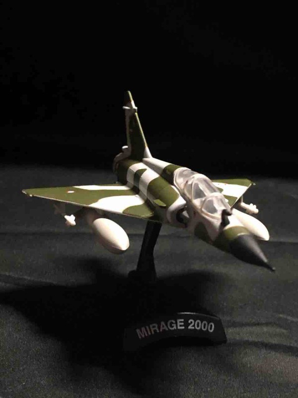 週間デル・プラドコレクション 世界の戦闘機63 ミラージュ2000 : 空