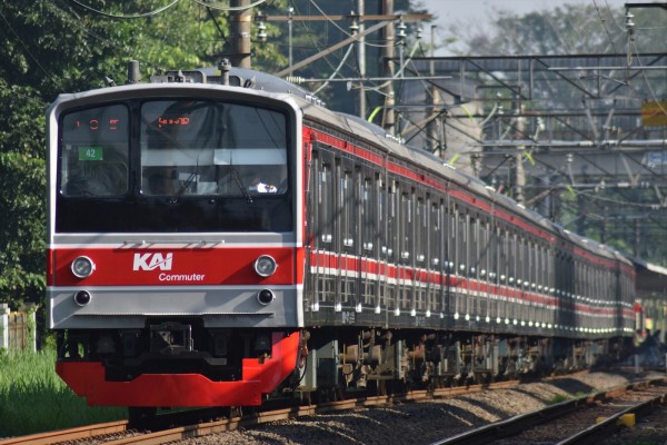 JR東】205系埼京線ハエ30編成要検出場&運用復帰 : JABODETABEK