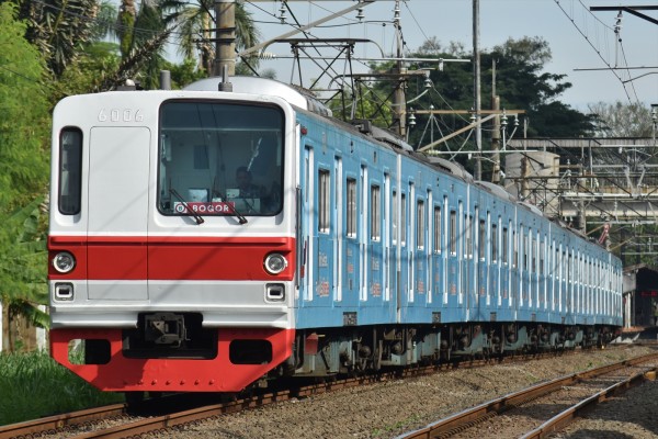 メトロ車も美白顔に!!6000系6106F,6127F,6107F : JABODETABEK