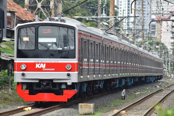 JR東】205系武蔵野線M33編成全検出場&運用復帰 : JABODETABEK COMMUTERS NEWS