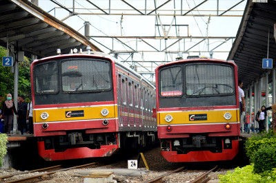 205系、オリジナルLED表示器使用開始（10月26日）※画像追加しました