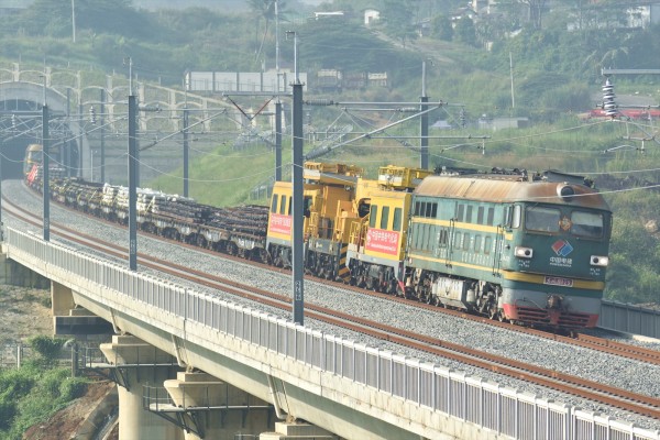 国鉄　車両部品 鉄道部品 国鉄 区名札 敦賀第二機関区 買取価格：3,000円 区名札