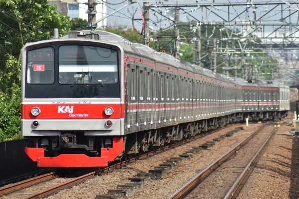 7両+5両⁉205系武蔵野線M34+29編成12連復帰 : JABODETABEK COMMUTERS NEWS