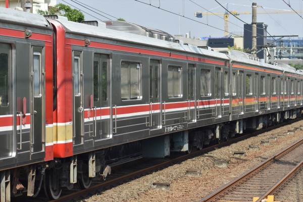 封じ込めメルヘンは車輪交換】205系武蔵野線M52編成12連復帰