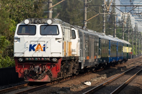 インフルエンサー限定!!豪華特急「鉄道の日2023年号」運転(9月29日