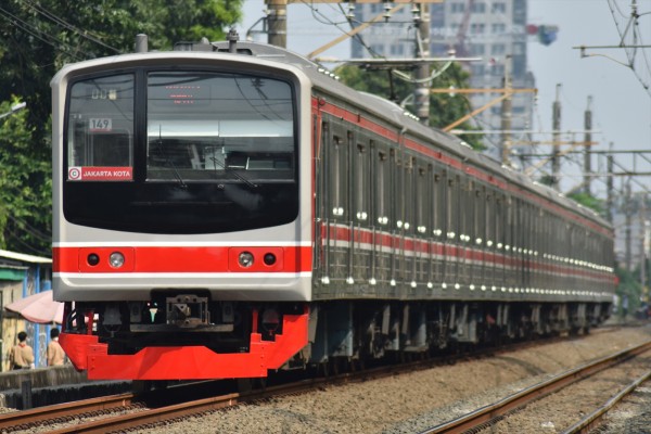 恐怖の減車ラッシュ・・・復活!!メルヘン205系武蔵野線M65編成8連化