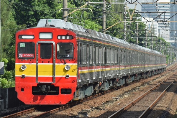 GM 東急8500系12両 古いGM完成品の東急8500系田園都市線をリニューアル | Green