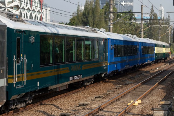 インフルエンサー限定!!豪華特急「鉄道の日2023年号」運転(9月29日