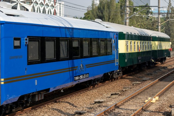 インフルエンサー限定!!豪華特急「鉄道の日2023年号」運転(9月29日