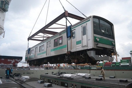 205系ﾊｴ30,12 Yokoso!TanjungPriok!（2月23日） : JABODETABEK