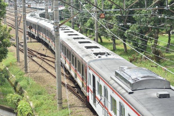 東急】8000系8003F6両が廃車の為パシルブングールに配給される(12月2日