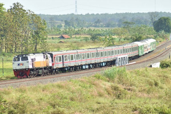 205系 武蔵野線 JR East 