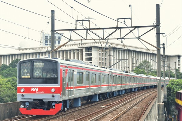 遅れ90分・・・武蔵野線205系M20編成運輸省試運転(12月17日