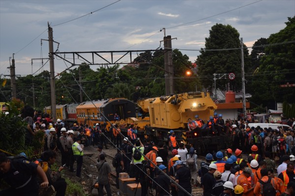 東急8500系8612F衝突脱線事故詳細その③ : JABODETABEK