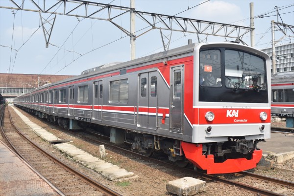 JR東】205系武蔵野線M12編成要検出場&運用復帰 : JABODETABEK