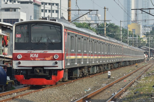 ま*ら様 ・Bトレ・JR東日本205系（武蔵野線）・8連フル編成 Bトレイン 205系 武蔵野線 8両フル編成 - メルカリ