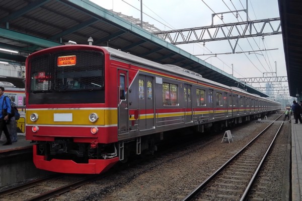 205系M24編成(方向幕設置) : JABODETABEK COMMUTERS NEWS